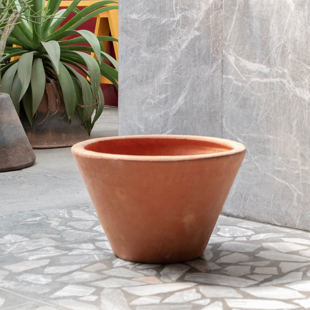 Maceta Archivo- boca grande